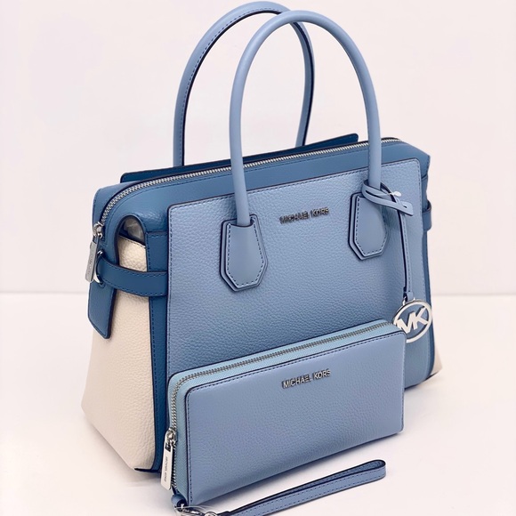Michael Kors Mercer Medium Belted Satchel
Crossbody And Wallet Set - Picture 1 of 13